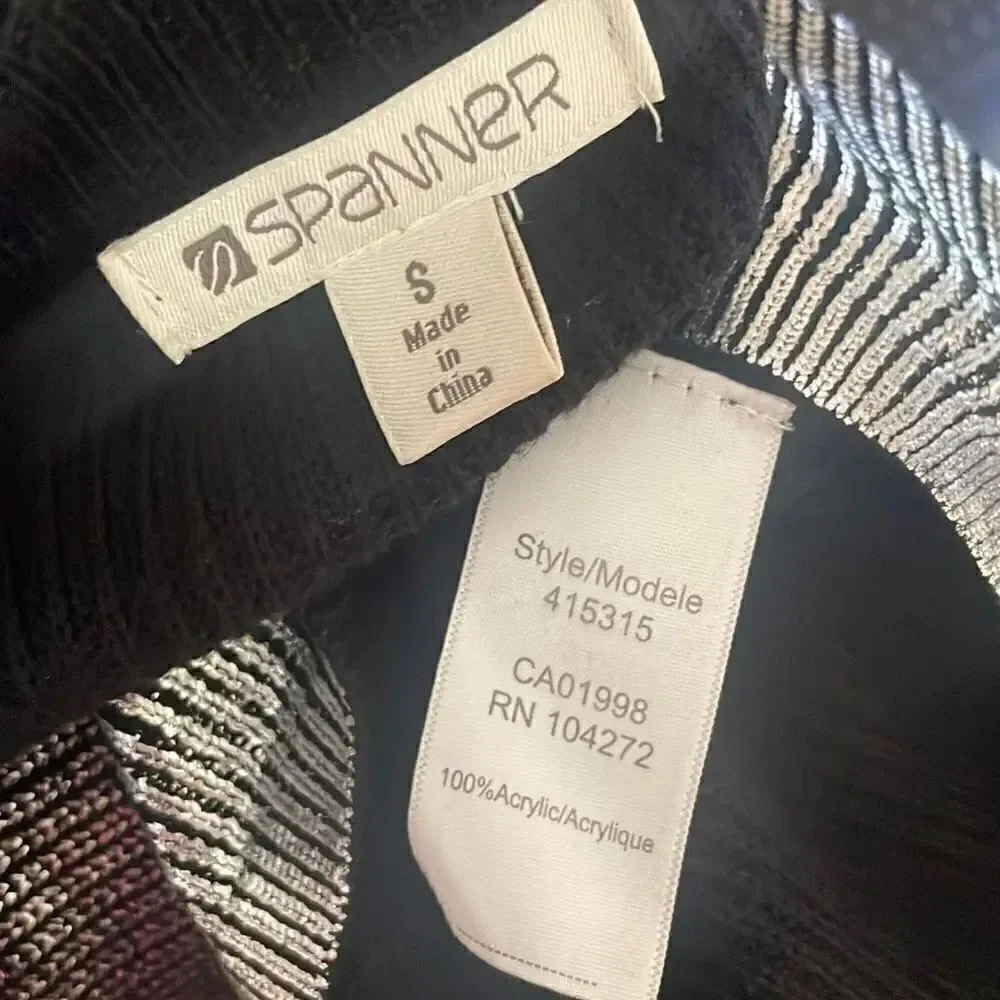 Black and Silver Metallic Ombré Split Hem Sweater S
